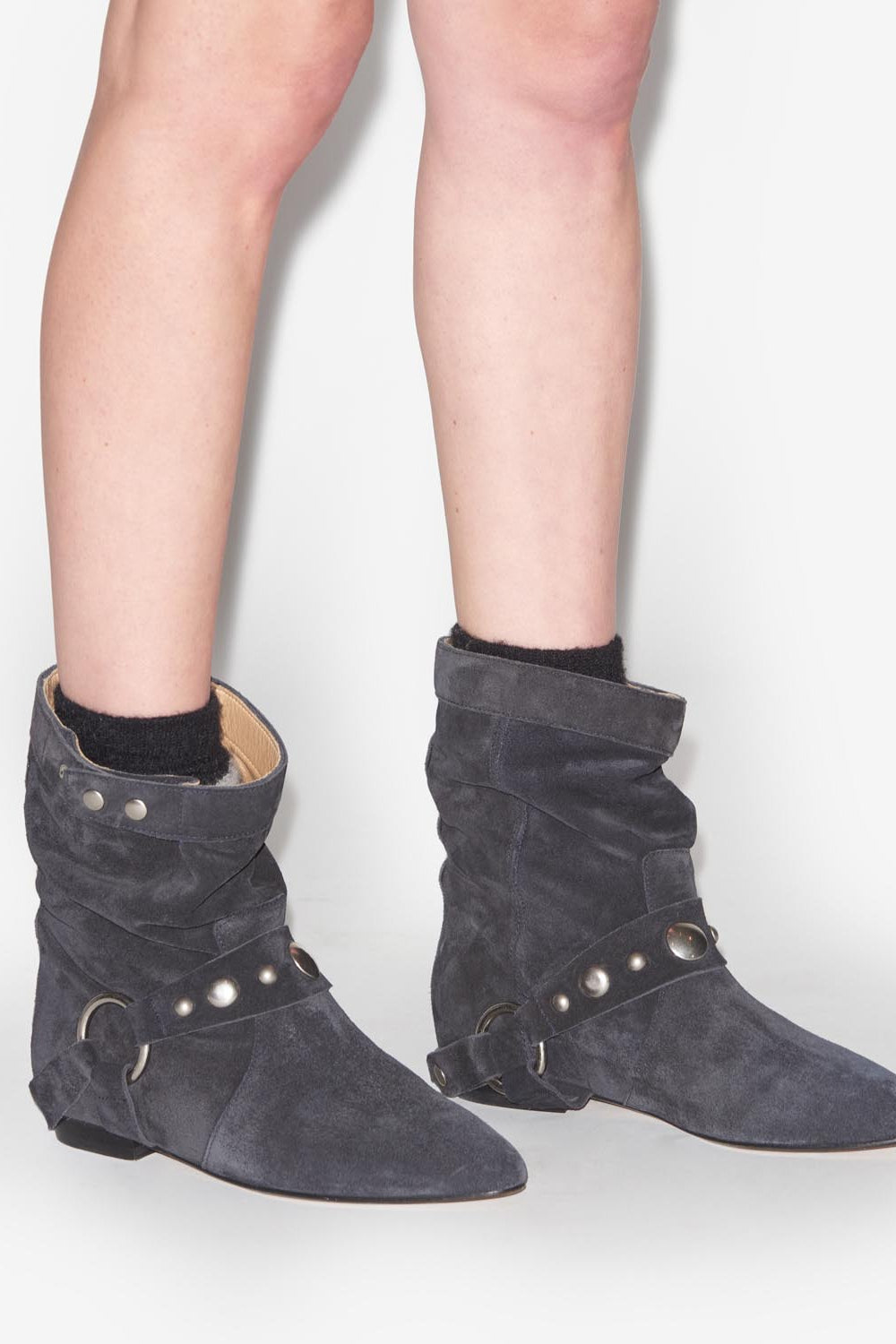 Boots plates en cuir de veau velours stania - Noir délavé - Woman - 5
