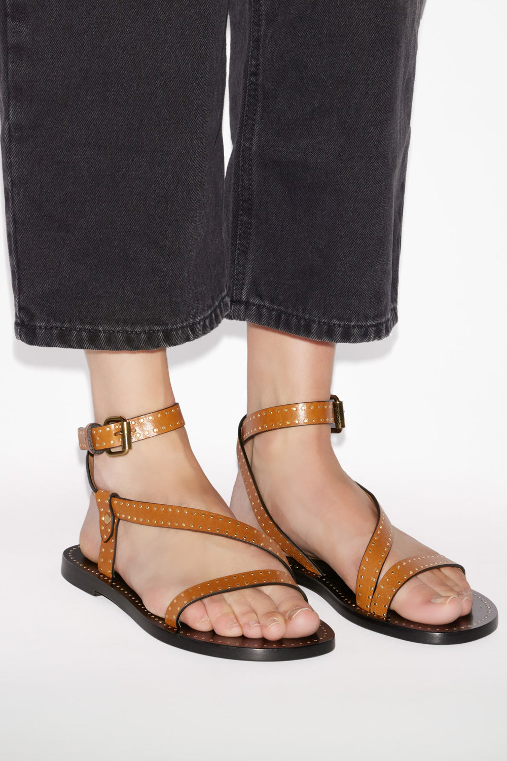 Sandali jopee bassi in pelle con borchie - Havana - Woman - 5