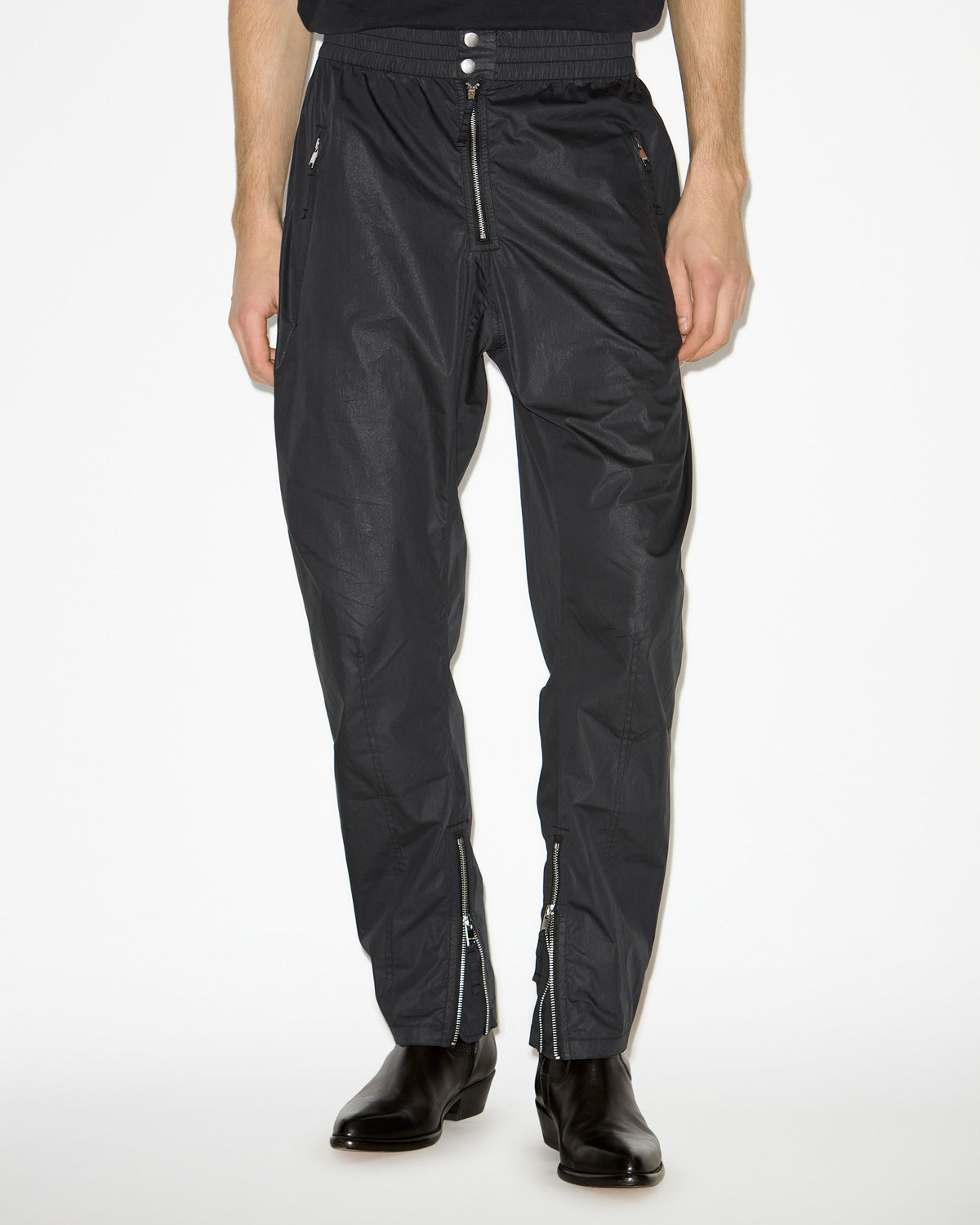 Yilsen pants Man Black 5