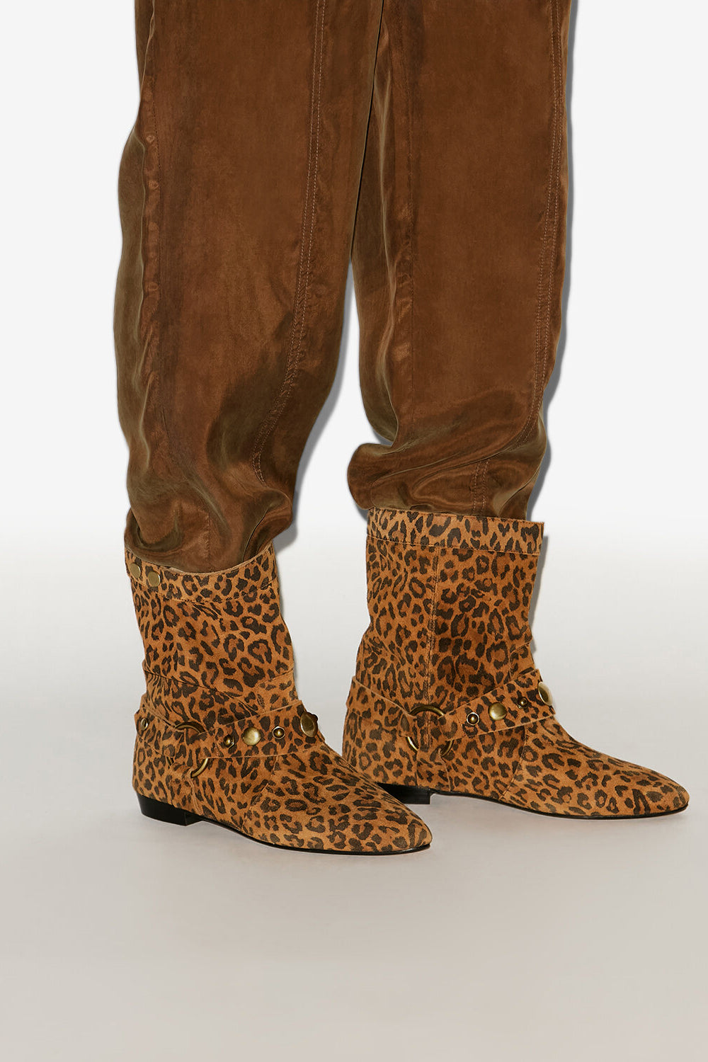 Boots plates stania en cuir de veau velours imprimé - Léopard - Woman - 5