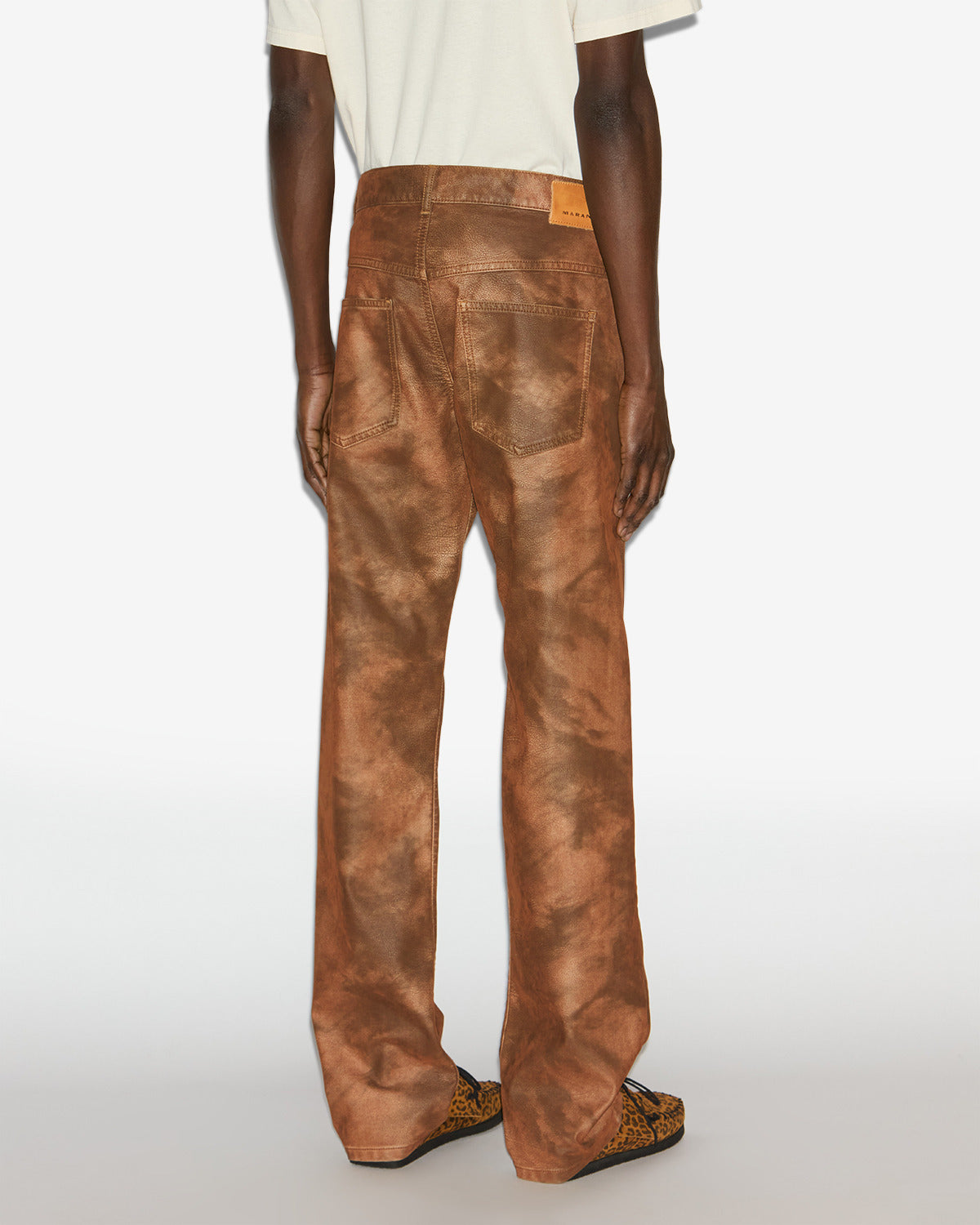 Pantaloni lewys in ecopelle - Tabacco - Man - 4