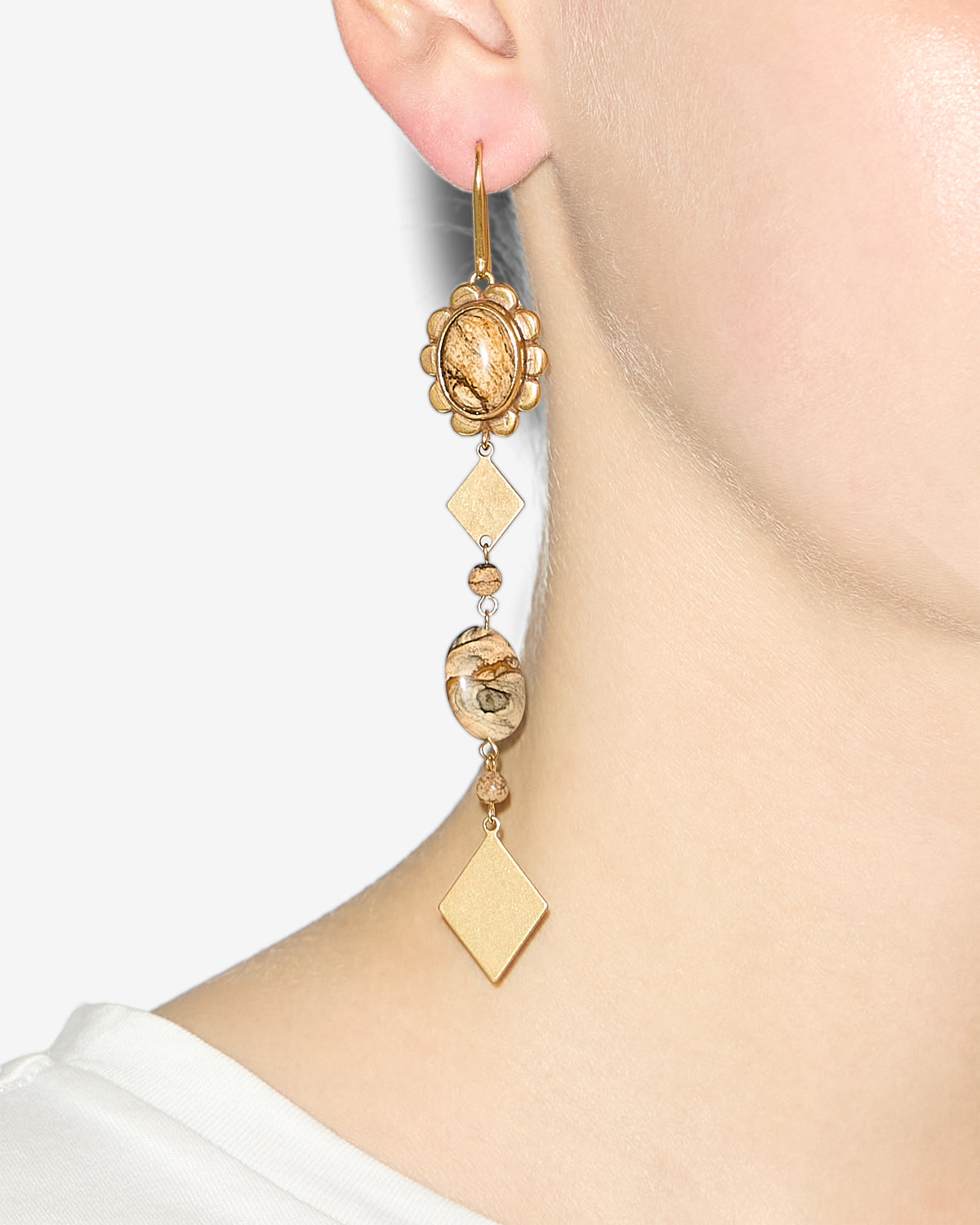 Hana earrings Woman Natural-light brass 1