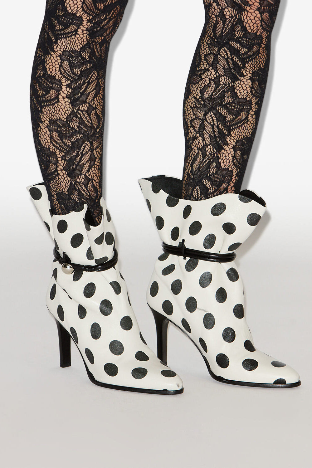 Stivaletti in pelle a pois lolya - Beige and black - Woman - 5