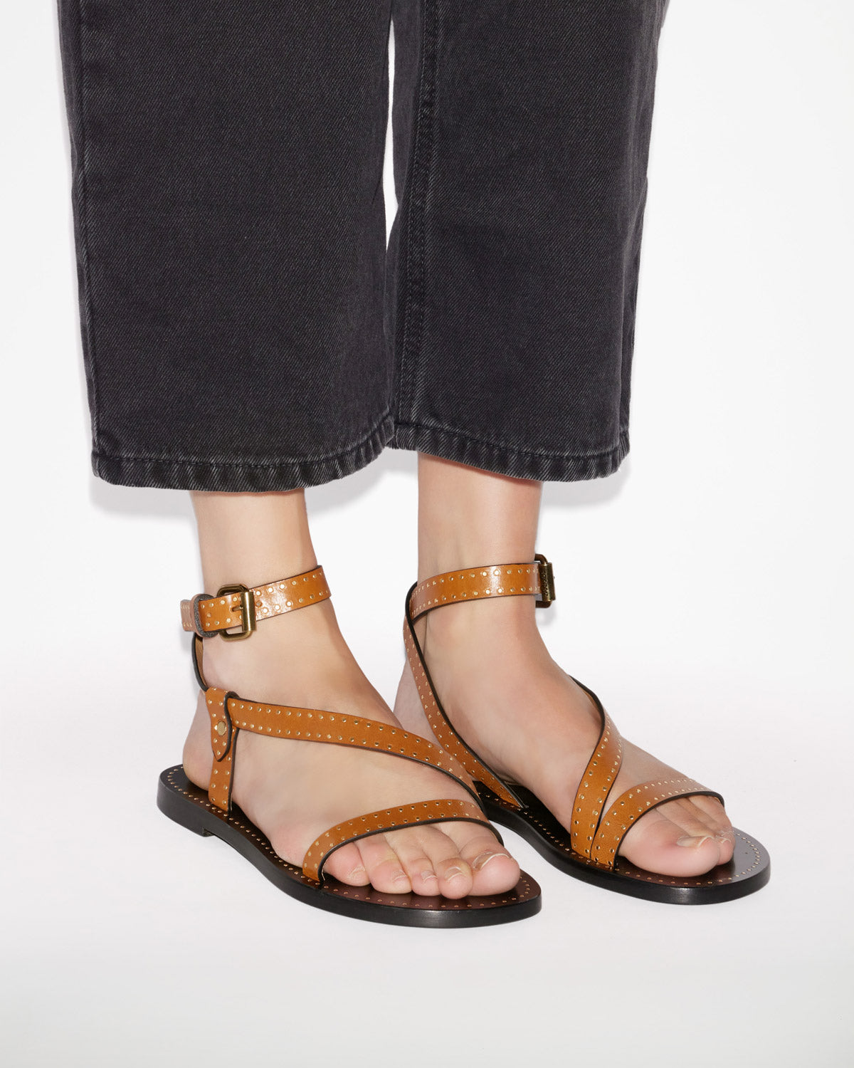Sandales plates jopee en cuir clouté - Havana - Woman - 5