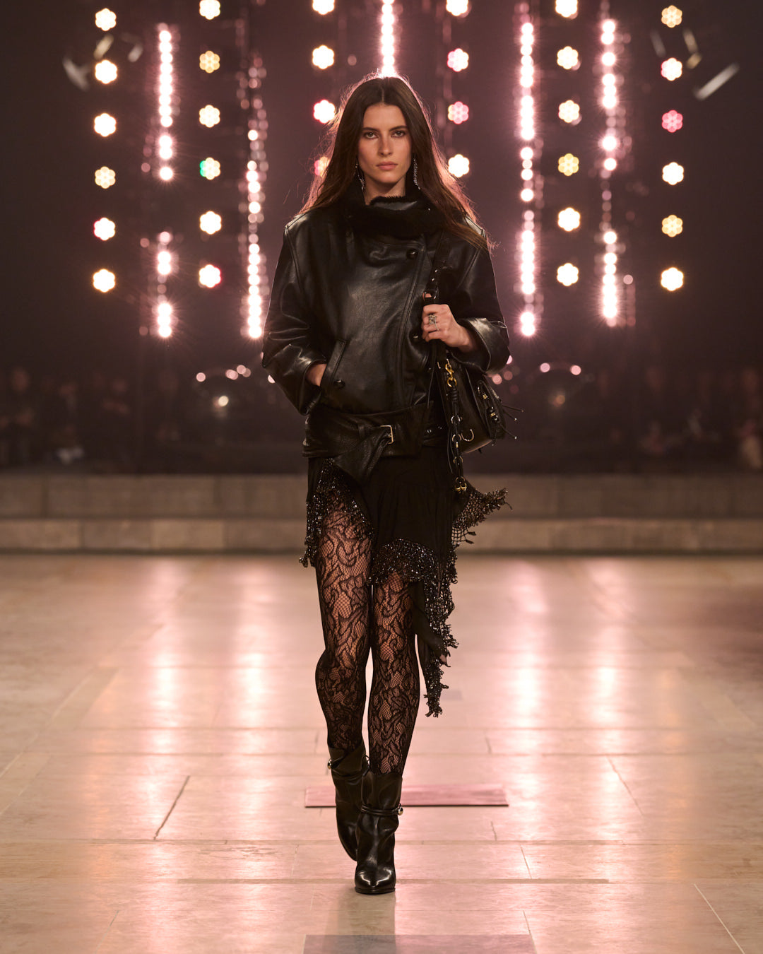 FALL-WINTER 2025 SHOW | ISABEL MARANT Official Online Store
