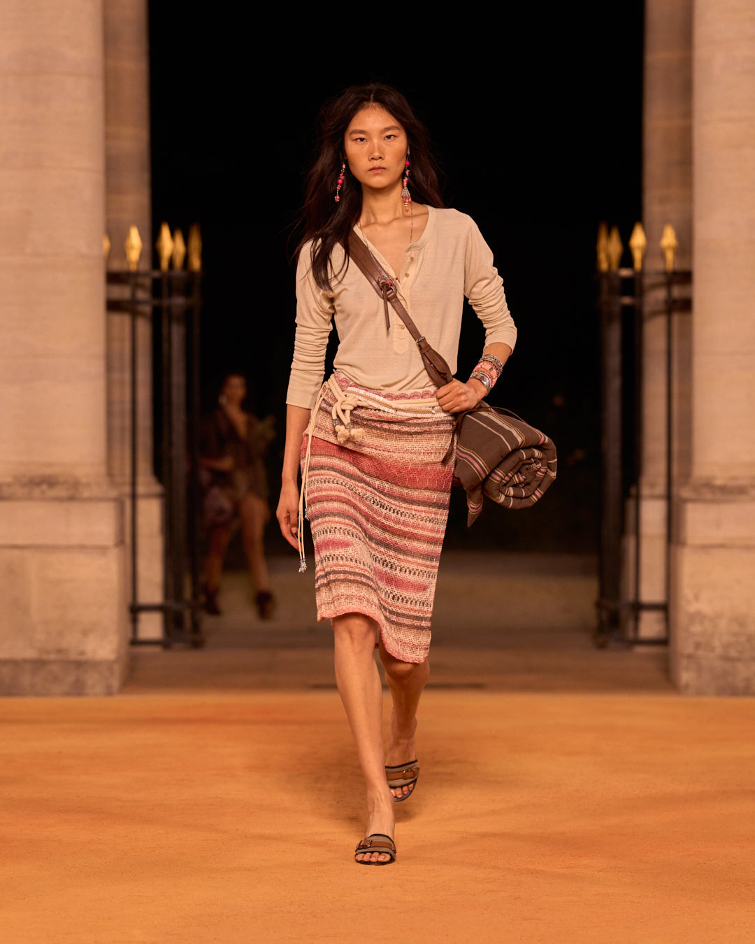 イザベル・マラン 2026年春夏コレクション ランウェイ | ISABEL MARANT